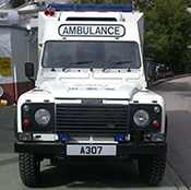 救护吉普车